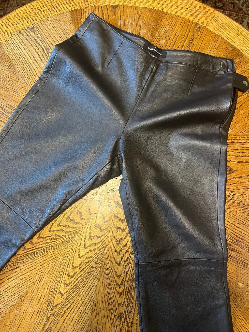 Moda  International woman’s size 10 leather pants with Jacket